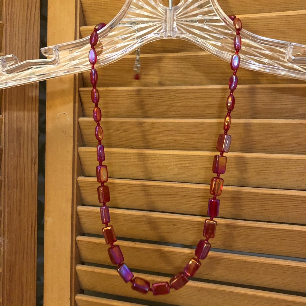 Beautiful Iridescent Red Pink Blue Glass Bead Necklace